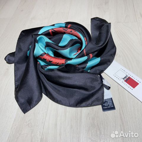 Tommy Hilfiger платок оригинал новый