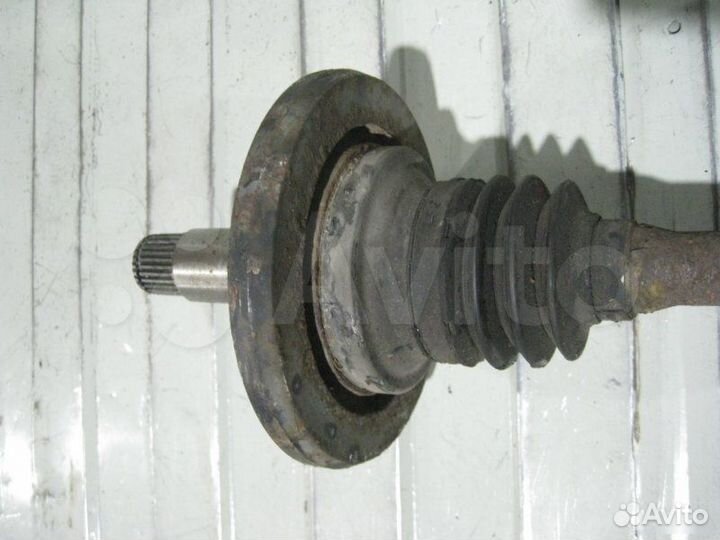 Полуось задняя Mercedes Benz W211 E-Klasse