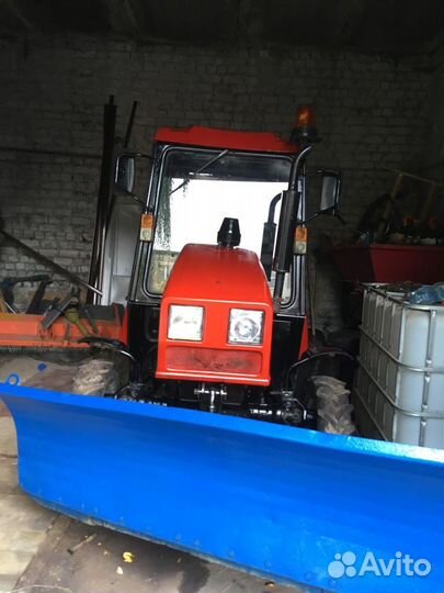 Трактор МТЗ (Беларус) 320, 2011