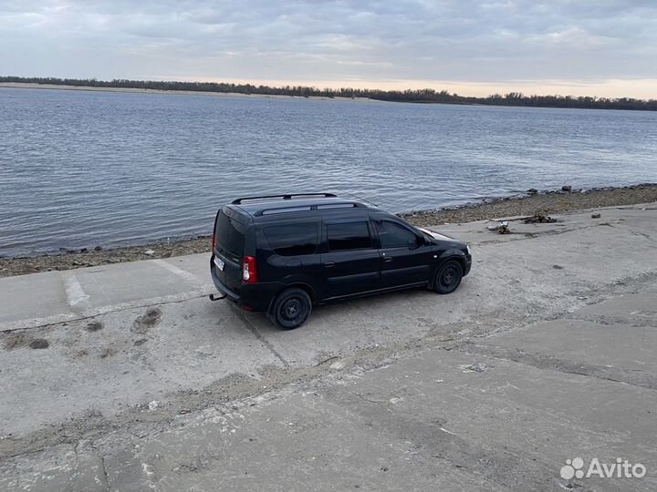 Грузовые и пассажирские перевозки Ларгус