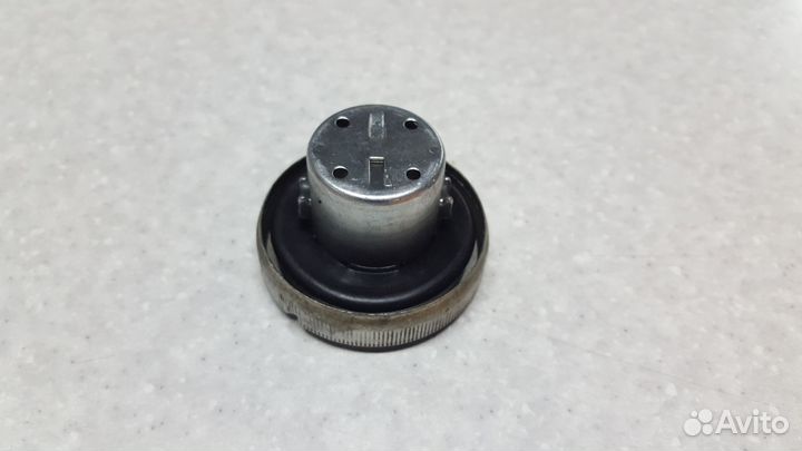 Крышка топливного бака (бензобака) Honda Б/У