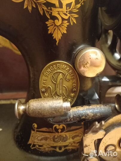 Швейная машинка зингер ручная