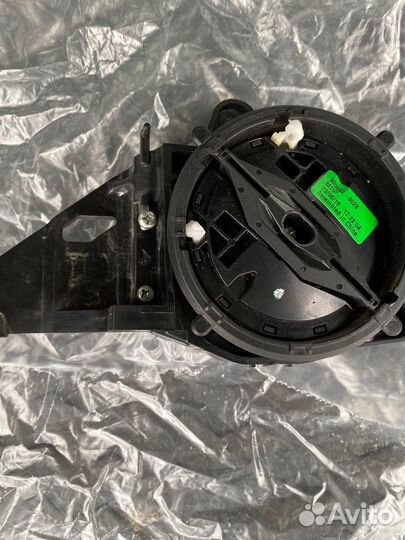 Корректор правого зеркала mitsubishi outlender 3