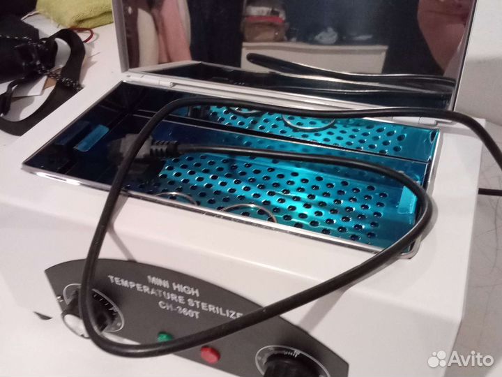 Стерилизатор для маникюрных инструментов