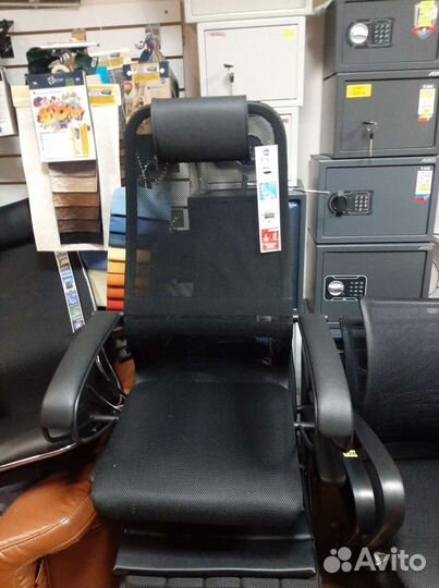 Офисное кресло вр-8