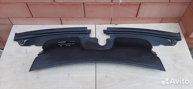 Накладка замка капота BMW X3 E83