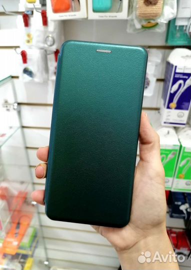 Чехлы книжки на Realme C31