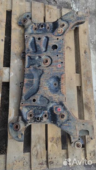 Передняя балка (подрамник) Ford Focus 3