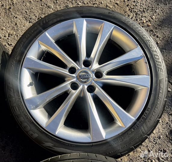 Летние шины на дисках r18 5x114,3 Nissan Teana