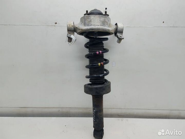 Амортизатор задний правый Volkswagen Touareg 2