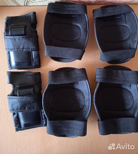 Набор защиты для роликов детский Reaction