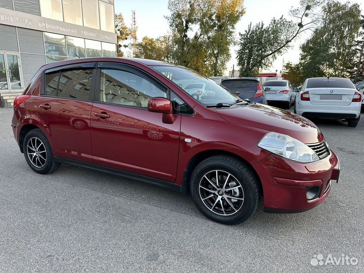 Nissan Tiida 1.6 AT, 2008, 117 500 км