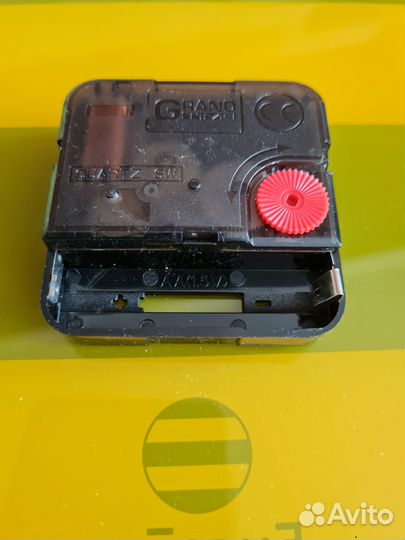 Часы настенные