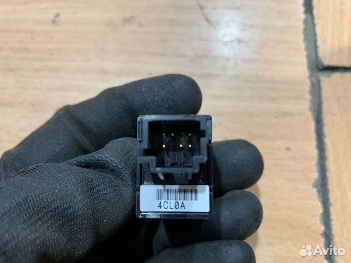 Кнопка курсовой устойчивости Nissan Qashqai 2 J11