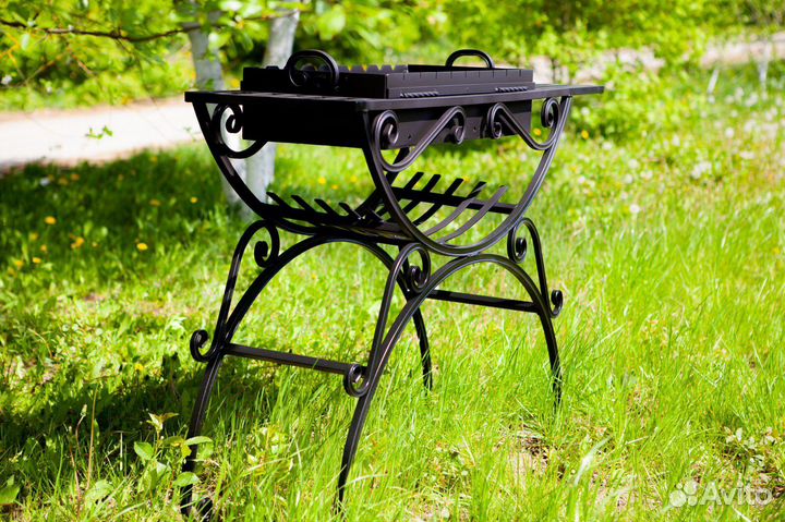Кованый мангал