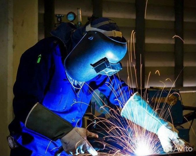 Сварщик на полуавтомат