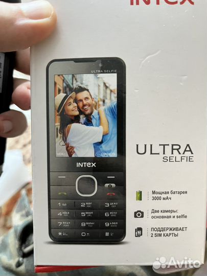 INTEX Ultra Selfie