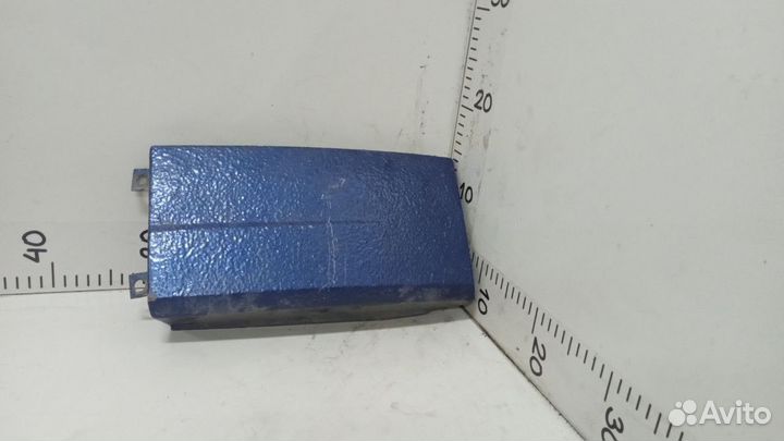 Накладка (ресничка) под фары левая