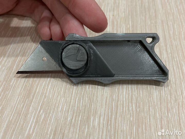 Брелок с лезвием