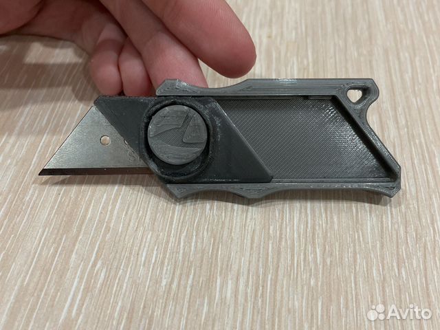 Брелок с лезвием