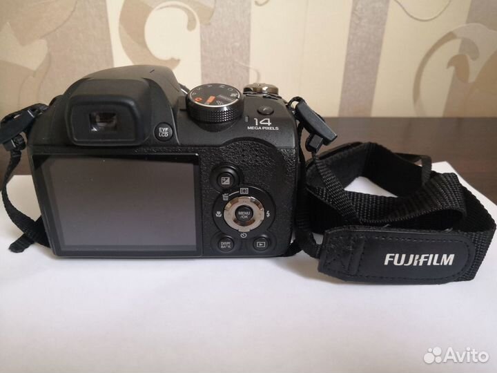 FujiFilm FinePix S4000