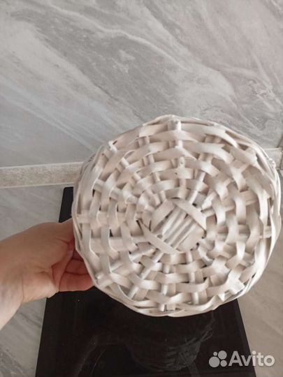 Плетёная корзина