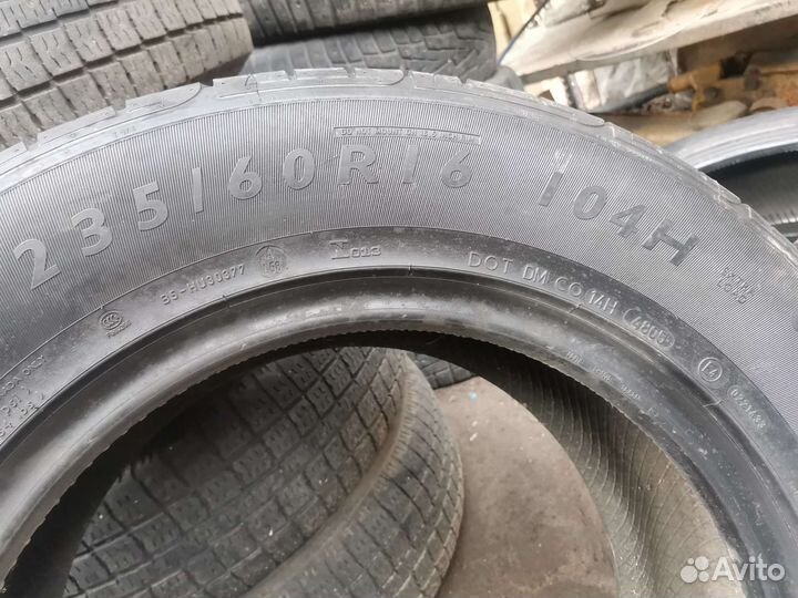 Dunlop SP Sport 9000 235/60 R16