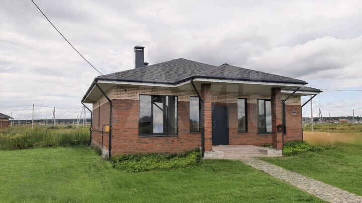 Коттедж 110 м² на участке 6,5 сот.