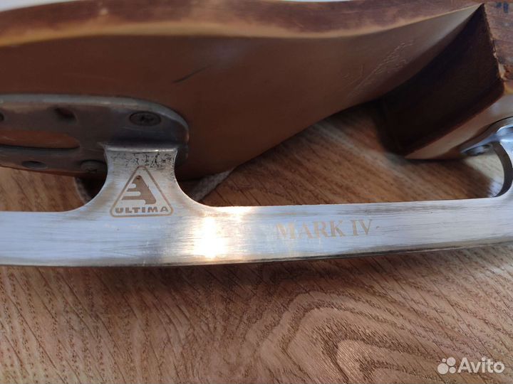 Профессиональные фигурные коньки Axel 32 размер