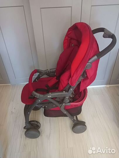 Коляска Chicco