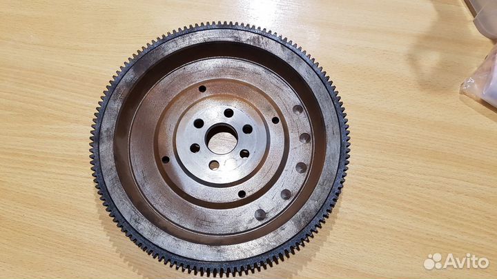Маховик Vesta, SW, Cross 1.6 с 2015