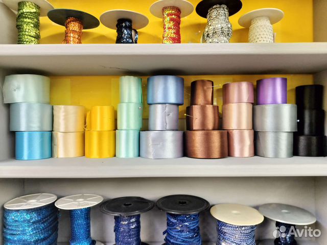 Атласная лента шириной 5 см