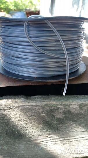 Бухта лески, масло, катушка для тримера