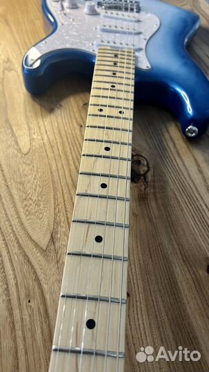 Гитара Fender stratocaster- новая