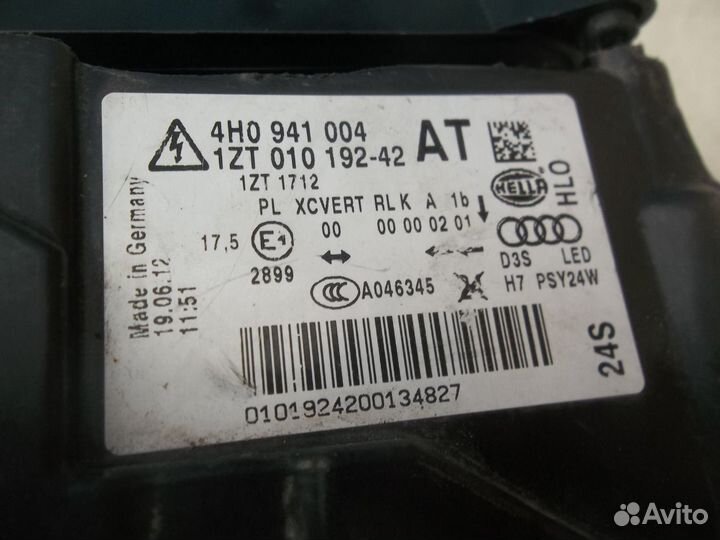 Audi A8 Ауди А8 2012г. фара правая бикснон