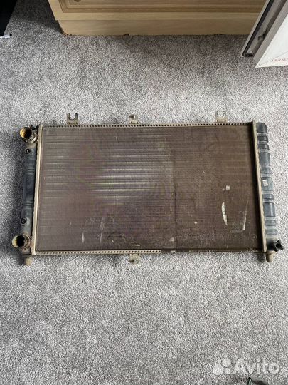 Ридиатор охлаждения приора