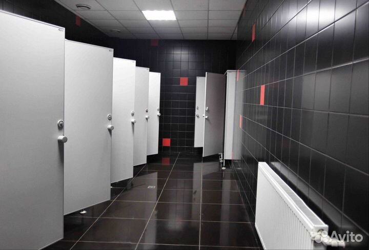 Общественные душевые перегородки