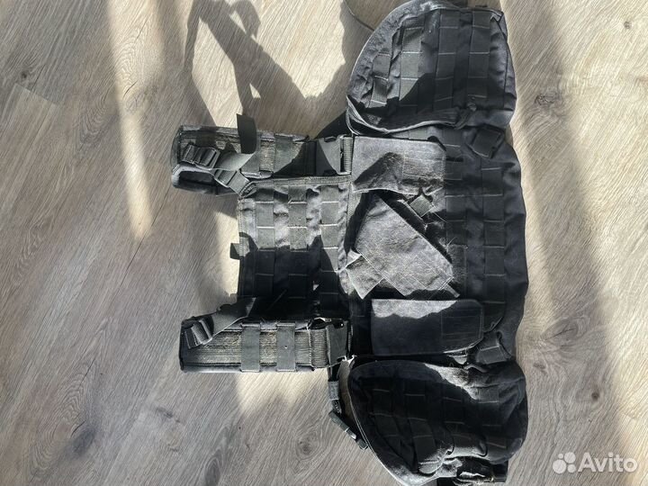 Разгрузочный жилет