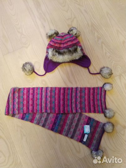 Новый комплект Monsoon, шапка Lassie, Hello Kitty