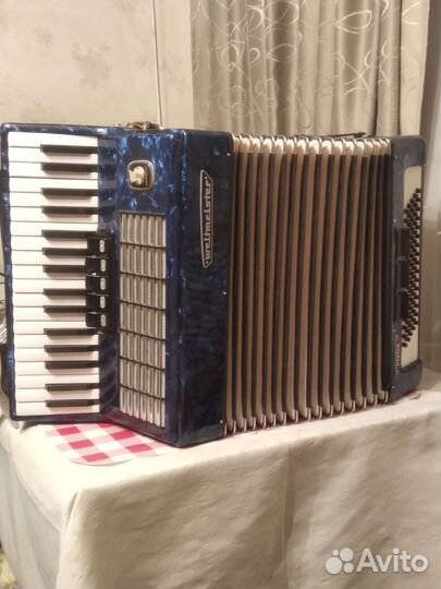 Аккордеон weltmeister stella
