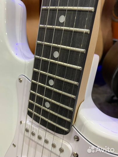 Электрогитара Strаtосаstеr + Комбик 5Вт