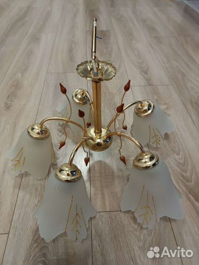 Люстра потолочная