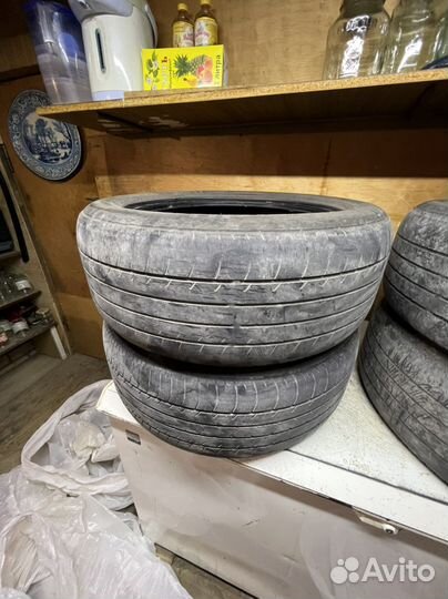 Yokohama E70B 215/55 R17