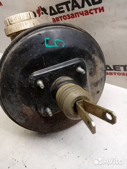 Вакуумный усилитель тормозов Mitsubishi Carisma