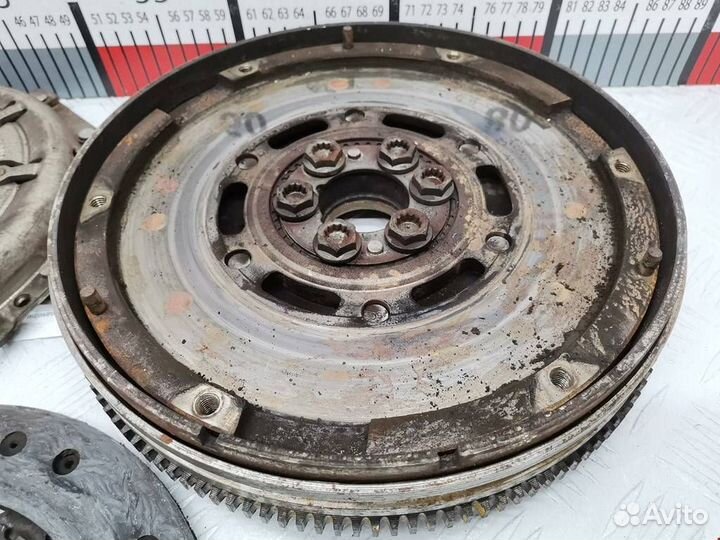 Маховик Audi A4 B5 1996 058105266