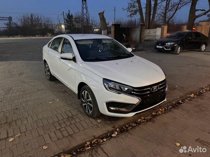 LADA Vesta 1.6 МТ, 2023, 999 км