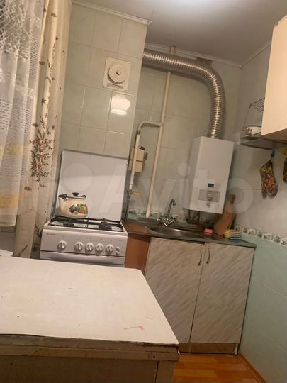 2-к. квартира, 41 м², 3/5 эт.