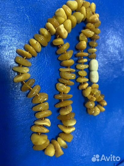 Янтарные бусы СССР