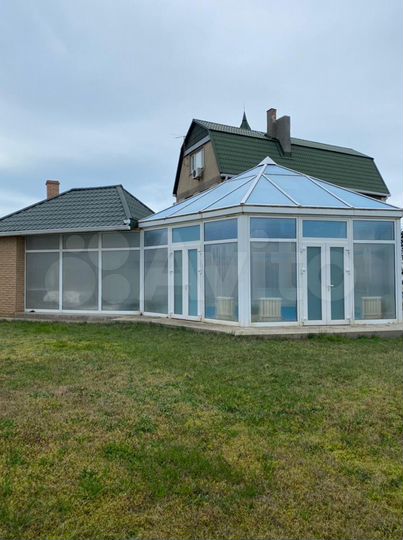 Дом 350 м² на участке 12 сот.