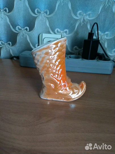 Статуэтка сапожок